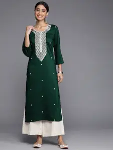 Varanga Women Green & White Ethnic Motifs Yoke Design Thread Work Raw Silk Kurta