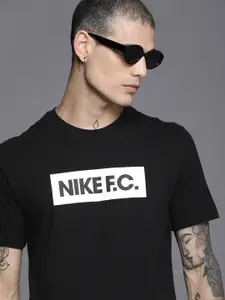 Nike Men Black Brand Logo Printed Round-Neck Pure Cotton Football Casual T-shirt