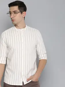 Levis Men White And Beige Slim Fit Striped Mandarin-Collar Casual Shirt