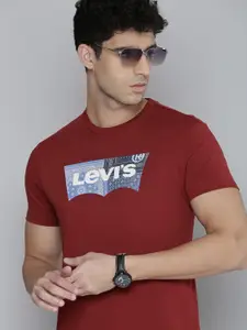 Levis Men Red Brand Logo Printed Pure Cotton T-shirt