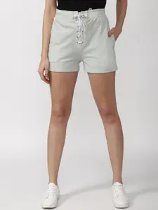 FOREVER 21 Women Grey Solid Shorts