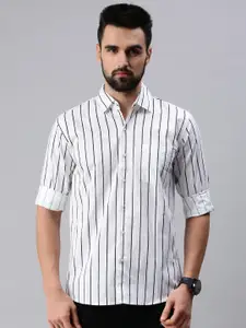PEPPYZONE Men White Standard Striped Casual Shirt