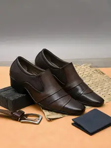Sir Corbett Men Brown & Black Textured Formal Slip-on Shoes