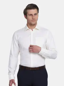 Blackberrys Men Cream-Coloured India Slim Fit Formal Shirt