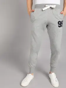 Alan Jones Men Grey Melange Solid Slim-Fit Joggers