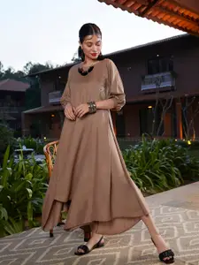 W Women Beige Geometric Embroidered Thread Work Kaftan Kurta