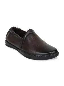 Liberty Men Brown Textured Leather Trekking Shoes