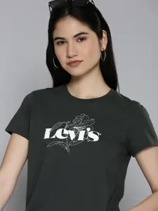 Levis Women Black & White Brand Logo Printed Pure Cotton Slim Fit T-shirt