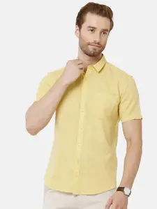 Classic Polo Men Yellow Classic Cotton Casual Shirt