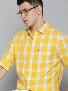 Levis Men Yellow Slim Fit Checked Casual Shirt