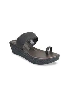 Ajanta Grey Textured Flatform Sandals