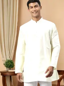 TATTVA Men Cream-Coloured Solid Kurta