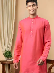 TATTVA Men Coral Solid Kurta