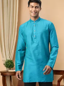 TATTVA Men Blue Solid Cotton Kurta