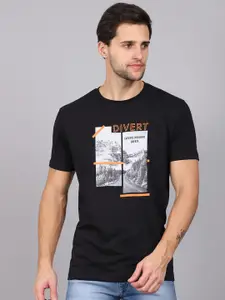 Rodamo Men Black Printed Slim Fit T-shirt
