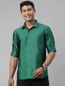 TATTVA Men Green Slim Fit Casual Shirt