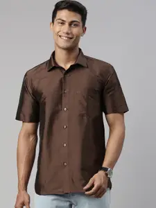 TATTVA Men Solid Brown Slim Fit Half Sleeves Casual Shirt