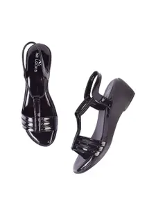 XE Looks Women Black Comfort Sandals