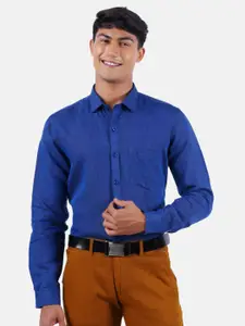 Ramraj Men Blue Pure Linen Solid Smart Fit Formal Shirt