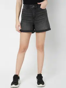 Vero Moda Women Grey Washed High-Rise Denim Shorts