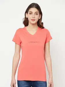 Crimsoune Club Pink Printed V-Neck Slim Fit T-shirt