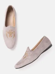 House of Pataudi Men Mauve & Beige Embroidered Handcrafted Slip-Ons