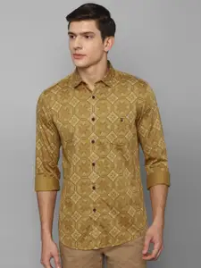 Louis Philippe Sport Men Camel Brown Slim Fit Printed Cotton Casual Shirt