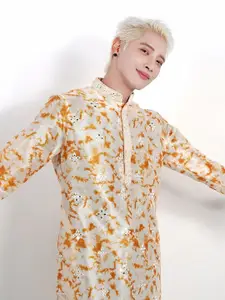 KISAH Men White Dyed Kurta with Churidar