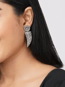 Binnis Wardrobe Silver-Toned Contemporary Studs Earrings