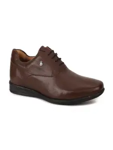 Hush Puppies Men Brown Textured Leather Formal Oxfords