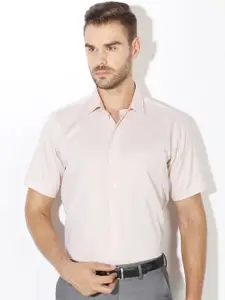 Van Heusen Men Off-White Slim Fit Formal Shirt