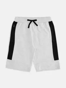 Pantaloons Junior Boys Grey Melange Colourblocked Shorts