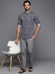 Indo Era Men Navy Blue & White Animal Print Liva Kurta