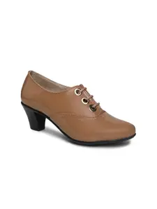 VALIOSAA Beige Block Heels