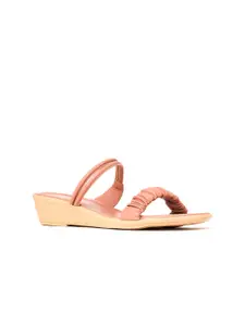 Khadims Pink Textured Wedge Sandals with Buckles