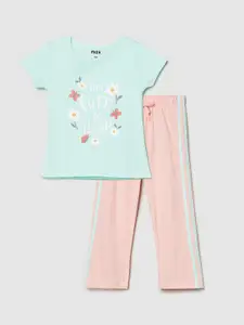 max Girls Green & Peach-Coloured Printed Night suit