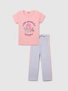 max Girls Peach-Coloured & Grey Printed Night suit