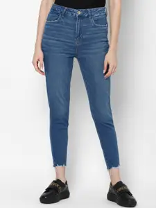 AMERICAN EAGLE OUTFITTERS Women Blue Slim Fit Light Fade Jeans