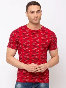 Status Quo Men Red Printed Slim Fit T-shirt