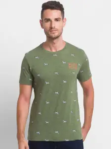Globus Men Green Printed V-Neck Extended Sleeves Slim Fit T-shirt
