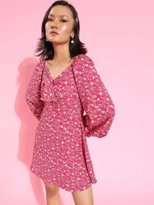 Berrylush Pink & White Floral Sweetheart Neck A-Line Dress