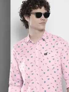 The Indian Garage Co Men Pink & Blue Printed Pure Cotton Casual Shirt