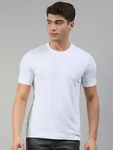 Huetrap Men White Solid Monochrome T-shirt