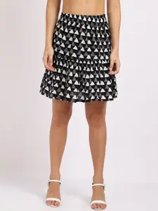 TAG 7 Women Black & White Printed Cotton Tiered Above-Knee Length Skirt
