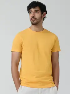 XYXX Men Orange N9 Silver Finish Solid T-shirts