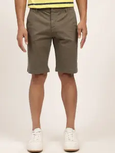 LINDBERGH Men Olive Green Solid Shorts