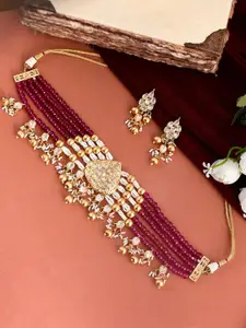 DASTOOR Gold-Plated Maroon Polki Kundan Necklace Set