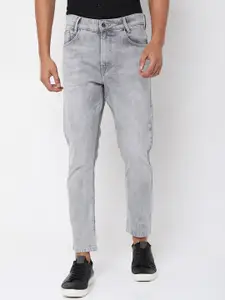 Mufti Men Grey Solid Regular Fit Light Fade Jeans