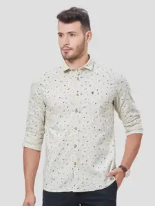 Oxemberg Men Beige Classic Slim Fit Printed Casual Shirt
