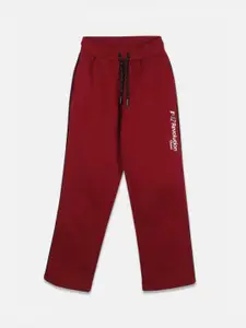 Monte Carlo Boys Maroon Solid Cotton Regular Fit Track Pants